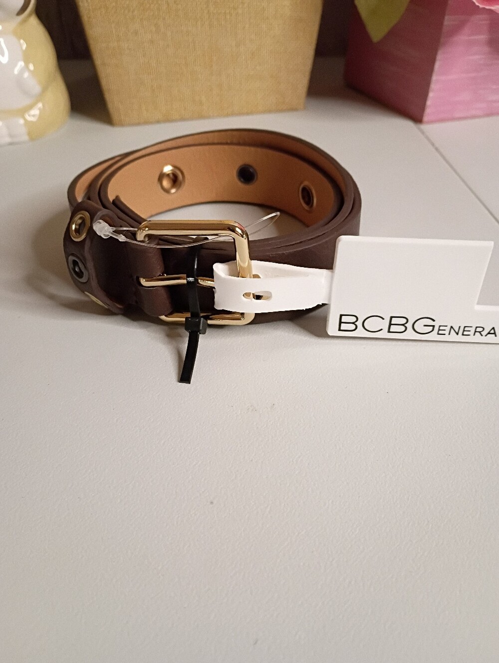 BCBG BCBGENERATION BELT IN CAMEL DECORATIVE GOLDTONE RIVETS NWT  Size Medium